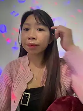 Snapshot of Mayly_lucky2 chatting on 30, 4, 2026 Mayly lucky2 online show from 30, 4, 2026