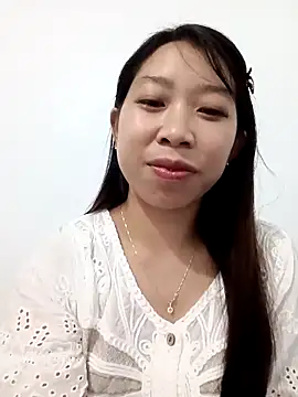 Snapshot of Mayly_lucky2 chatting on 4, 5, 2026 Mayly lucky2 online show from 4, 5, 2026
