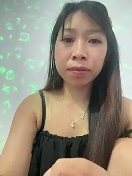 Snapshot of Mayly_lucky2 chatting on 4, 5, 2026 Mayly lucky2 online show from 4, 5, 2026