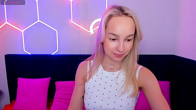 DaisyMellifluous online show from 12, 1, 2026