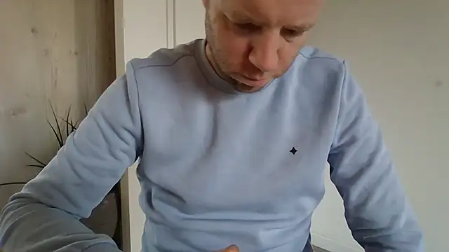 Snapshot of Vector1982 chatting on 7, 2, 2026 Vector1982 online show from 7, 2, 2026