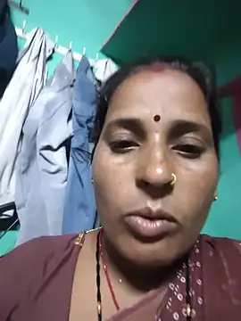 Snapshot of Reena_lodha chatting on 8, 7, 2026 Reena lodha online show from 8, 7, 2026