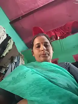 Snapshot of Reena_lodha chatting on 14, 7, 2026 Reena lodha online show from 14, 7, 2026