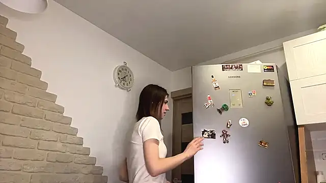 ElsieKuhlmann online show from 27, 2, 2026