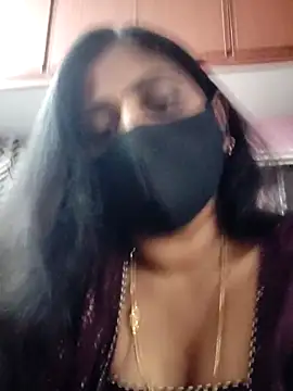 Snapshot of suma_telugu1 chatting on 4, 4, 2026 suma telugu1 online show from 4, 4, 2026