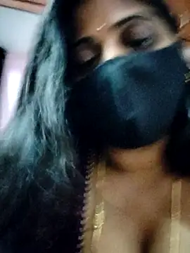 Snapshot of suma_telugu1 chatting on 7, 4, 2026 suma telugu1 online show from 7, 4, 2026