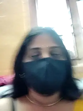 Snapshot of suma_telugu1 chatting on 16, 4, 2026 suma telugu1 online show from 16, 4, 2026