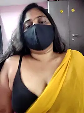 Snapshot of suma_telugu1 chatting on 18, 4, 2026 suma telugu1 online show from 18, 4, 2026