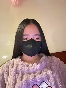 Snapshot of Gwen879 chatting on 2, 2, 2026 Gwen879 online show from 2, 2, 2026