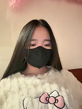 Snapshot of Gwen879 chatting on 12, 3, 2026 Gwen879 online show from 12, 3, 2026