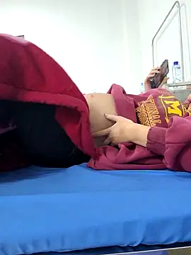 Single-momm22 online show from 17, 1, 2026