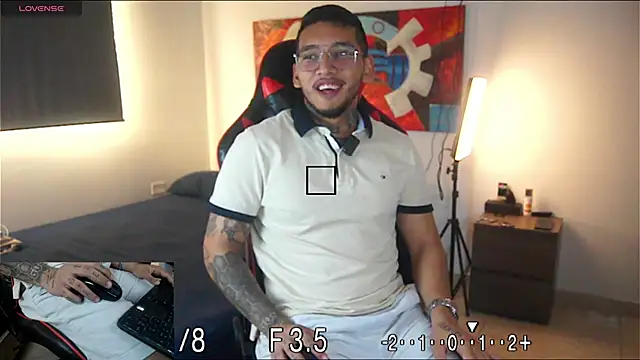 Snapshot of EvanVelvet chatting on 11, 2, 2026 EvanVelvet online show from 11, 2, 2026