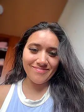Snapshot of Veronica_Wins_ chatting on 18, 7, 2026 Veronica Wins online show from 18, 7, 2026