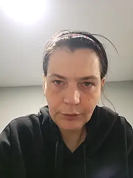 Snapshot of roksa2026 chatting on 27, 4, 2026 roksa2026 online show from 27, 4, 2026