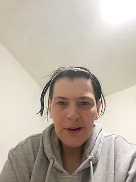 Snapshot of roksa2026 chatting on 1, 5, 2026 roksa2026 online show from 1, 5, 2026