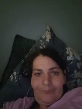 Snapshot of roksa2026 chatting on 27, 5, 2026 roksa2026 online show from 27, 5, 2026