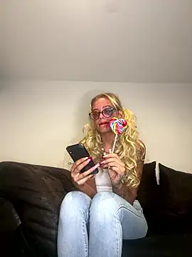 Zungenlolly quinn online show from 14, 1, 2026