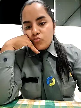 Snapshot of Isabel_3 chatting on 4, 5, 2026 Isabel 3 online show from 4, 5, 2026