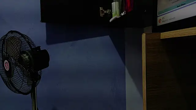 Snapshot of yvi_taylor chatting on 14, 4, 2026 yvi taylor online show from 14, 4, 2026