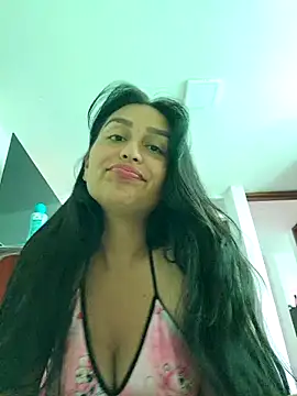 Snapshot of LunaRouuse_ chatting on 12, 3, 2026 LunaRouuse online show from 12, 3, 2026