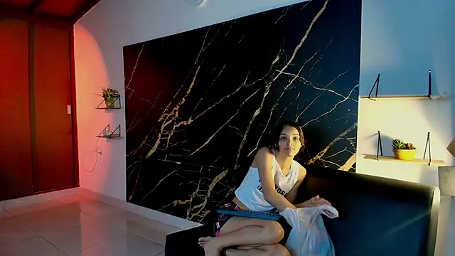 Snapshot of uncontrolled_fire chatting on 1, 3, 2026 uncontrolled fire online show from 1, 3, 2026