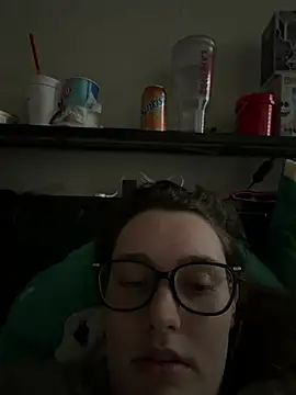 Snapshot of julia4thewin chatting on 1, 4, 2026 julia4thewin online show from 1, 4, 2026