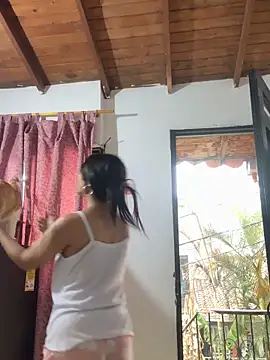 Snapshot of Abriil_cutee chatting on 22, 2, 2026 Abriil cutee online show from 22, 2, 2026