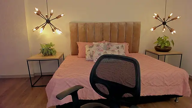 Snapshot of Abriil_cutee chatting on 25, 2, 2026 Abriil cutee online show from 25, 2, 2026