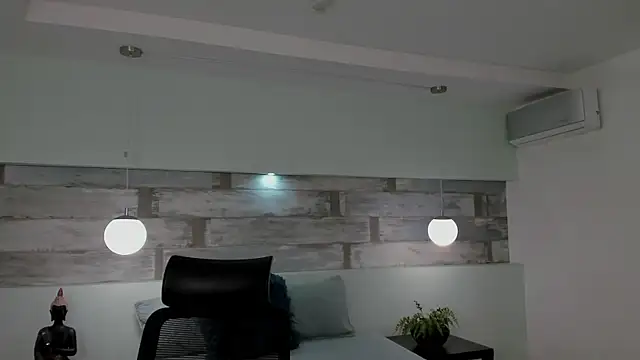 Snapshot of Abriil_cutee chatting on 29, 3, 2026 Abriil cutee online show from 29, 3, 2026