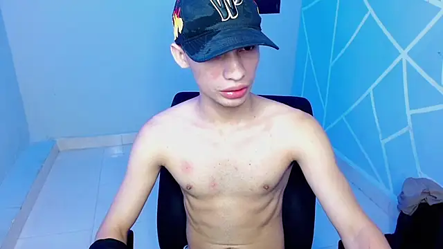 Axel fox77 online show from 30, 7, 2026
