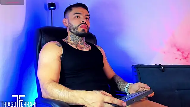 Snapshot of thiago_ferrari_ chatting on 11, 4, 2026 thiago ferrari online show from 11, 4, 2026