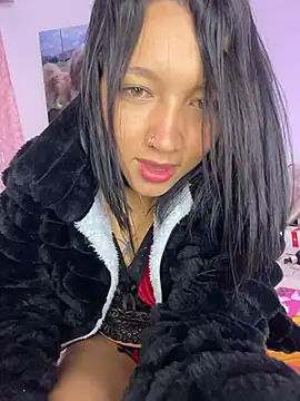 Snapshot of Carita_traviesa4 chatting on 7, 4, 2026 Carita traviesa4 online show from 7, 4, 2026