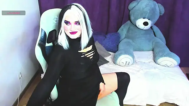 Snapshot of sexxx-queen chatting on 12, 4, 2026 sexxx-queen online show from 12, 4, 2026