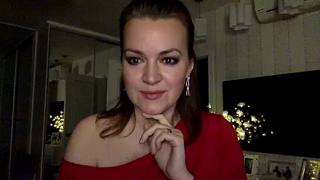 Snapshot of Ivoryne chatting on 4, 3, 2026 Ivoryne online show from 4, 3, 2026