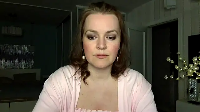 Snapshot of Ivoryne chatting on 7, 4, 2026 Ivoryne online show from 7, 4, 2026