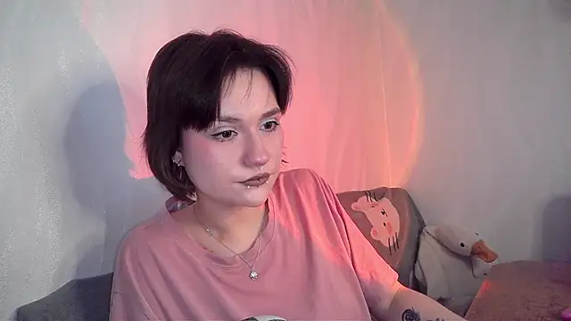 Snapshot of UwuJudy_Osas chatting on 17, 3, 2026 UwuJudy Osas online show from 17, 3, 2026