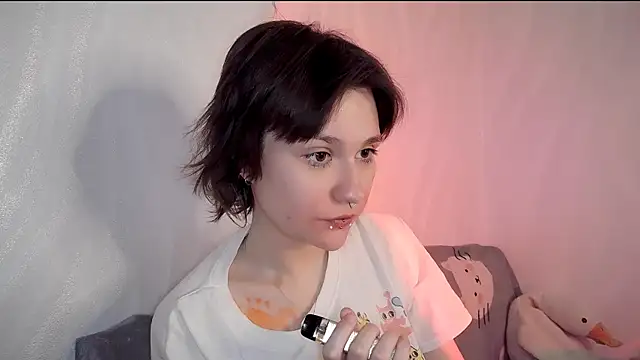 Snapshot of UwuJudy_Osas chatting on 27, 3, 2026 UwuJudy Osas online show from 27, 3, 2026