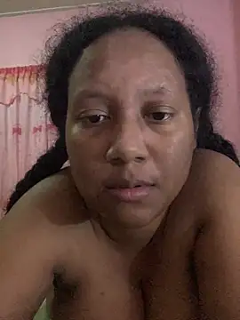Snapshot of Eirondra_valeen chatting on 27, 6, 2026 Eirondra valeen online show from 27, 6, 2026
