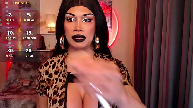 Snapshot of deliciousClaire chatting on 12, 4, 2026 deliciousClaire online show from 12, 4, 2026