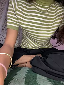 Snapshot of paribaby09 chatting on 15, 2, 2026 paribaby09 online show from 15, 2, 2026