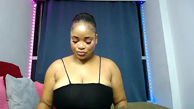 Snapshot of FifiBae1 chatting on 6, 4, 2026 FifiBae1 online show from 6, 4, 2026