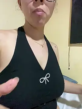 Snapshot of Shayla--broos chatting on 23, 2, 2026 Shayla--broos online show from 23, 2, 2026