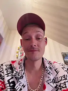 Snapshot of Donaldduck0069 chatting on 22, 4, 2026 Donaldduck0069 online show from 22, 4, 2026