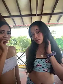 Snapshot of l0lita_emi chatting on 27, 2, 2026 l0lita emi online show from 27, 2, 2026