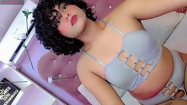 Snapshot of babyAnthonella chatting on 1, 3, 2026 babyAnthonella online show from 1, 3, 2026