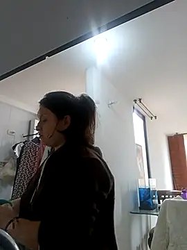 yessica gomez01 online show from 8, 3, 2026