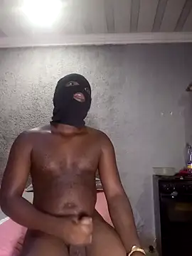 Snapshot of zulu_good_dick chatting on 17, 4, 2026 zulu good dick online show from 17, 4, 2026