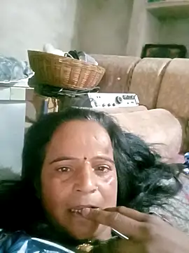 Snapshot of kiiuu_sexe chatting on 17, 3, 2026 kiiuu sexe online show from 17, 3, 2026