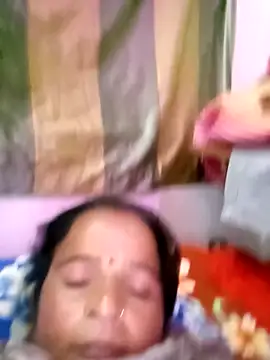 Snapshot of kiiuu_sexe chatting on 29, 3, 2026 kiiuu sexe online show from 29, 3, 2026