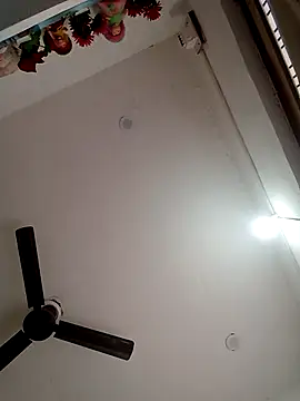 Snapshot of kiiuu_sexe chatting on 31, 3, 2026 kiiuu sexe online show from 31, 3, 2026